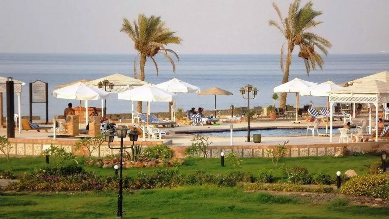 الفندق دوم مارينا - العين السخنة